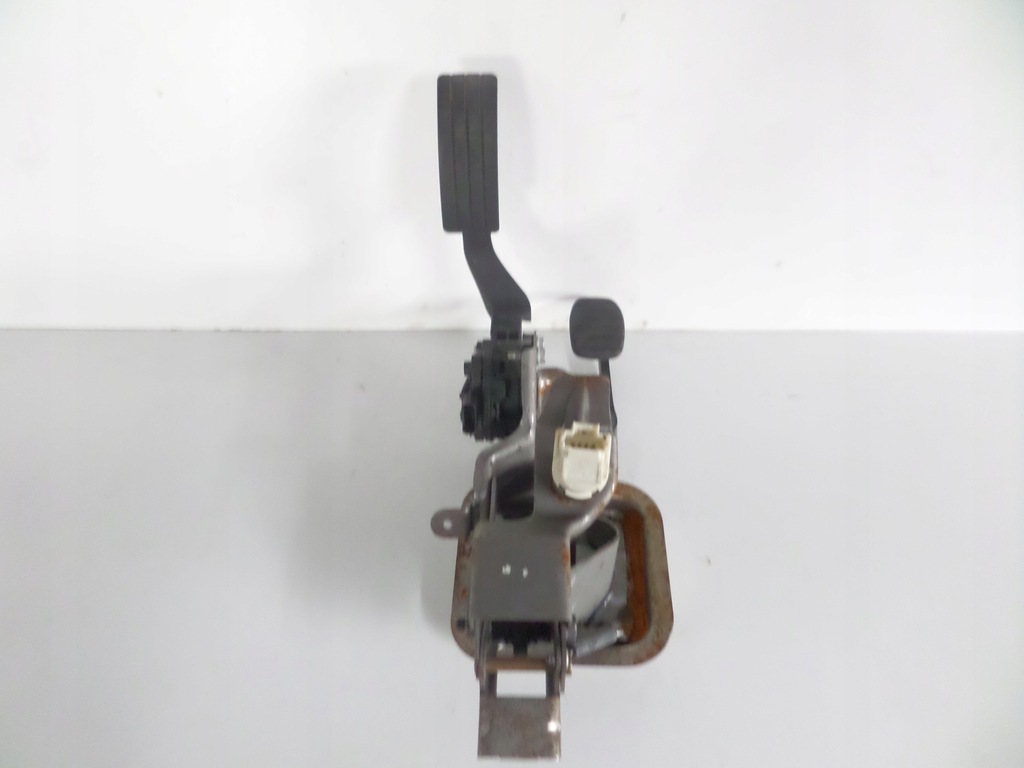 фото №3, Педаль тормоза газа renault clio iv 12-