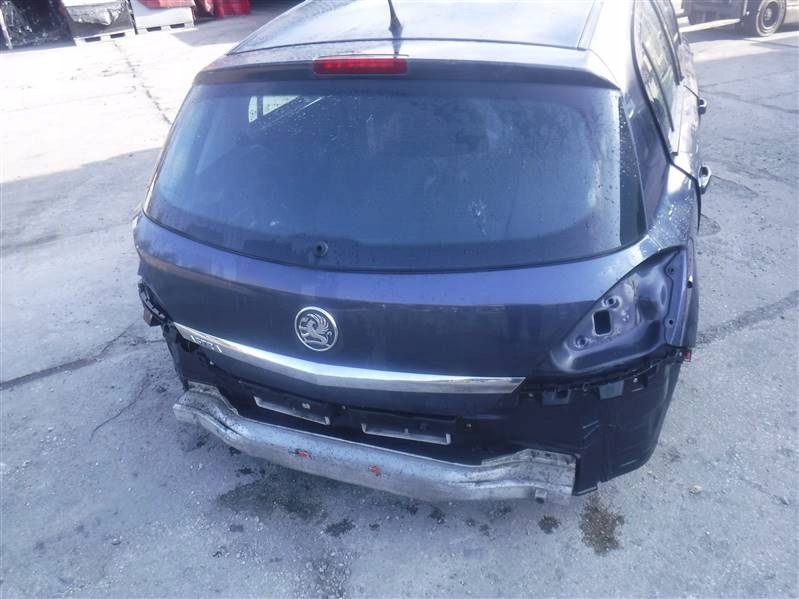 фото №2, Кришка багажника задня opel astra iii h 5d hb