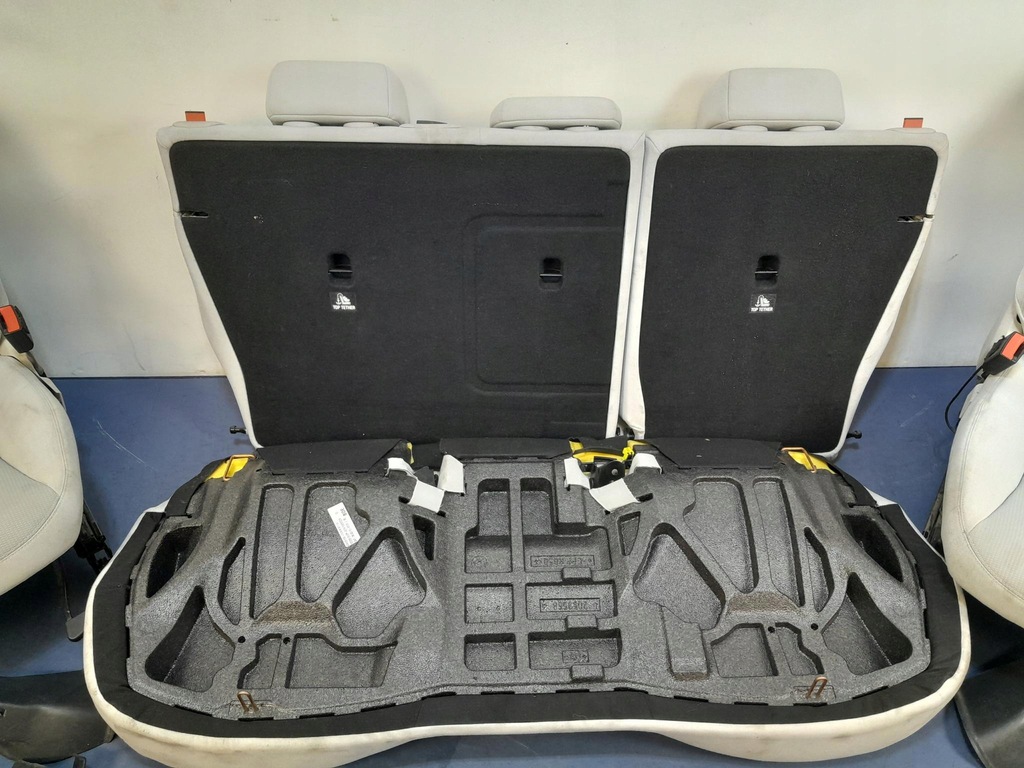 фото №8, Mercedes b w246 сиденья комплект