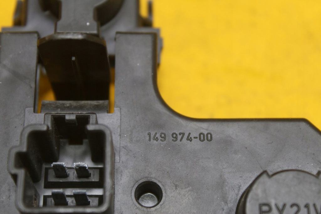 фото №7, Вкладыш лампы левый задняя volvo s80 i 149974-01