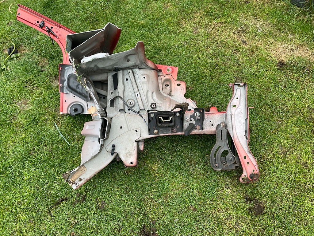 фото №6, Peugeot 2008 лонжерон подкрылок четверть левая khk