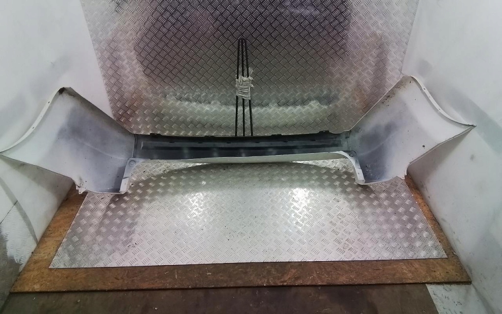 фото №8, Dodge grand caravan v бампер задня задній