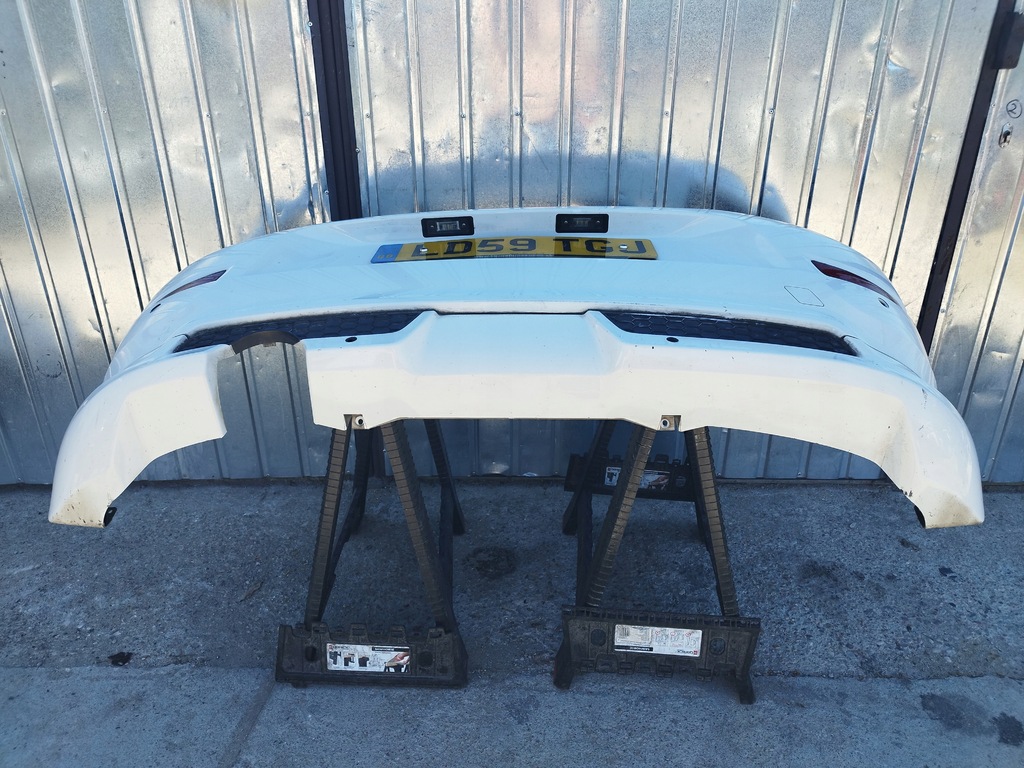 фото №13, Бампер задняя pod датчики pdc volvo c30 lift 2010-2012 цвет 614-46 r-design