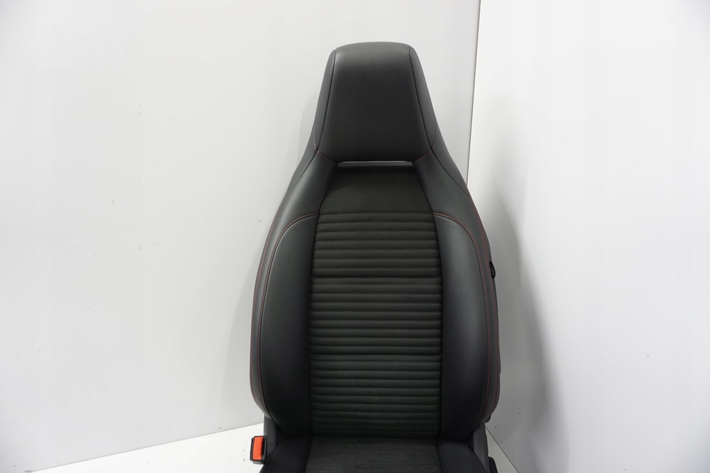 фото №9, Mercedes cla w117 amg сидіння заднє сидіння підігрів