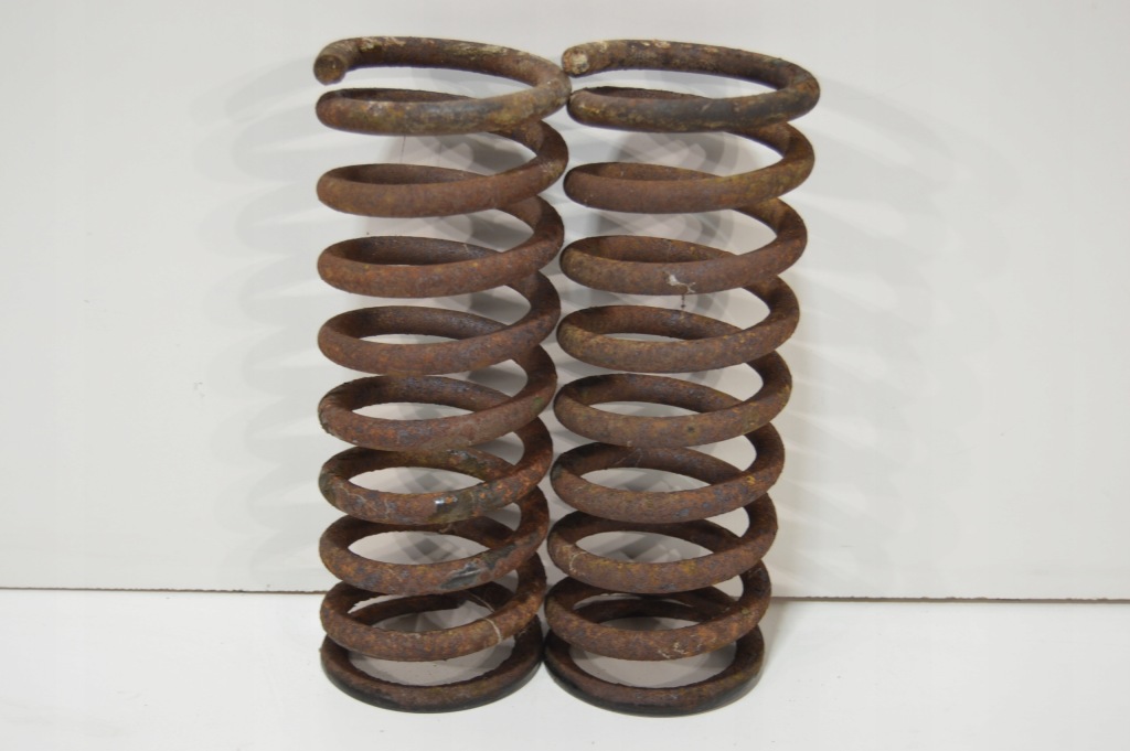 Купить Mercedes w126 пружины задний  500se