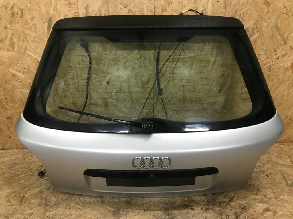 фото №1, Кришка багажника багажника audi a3 8l ly7w