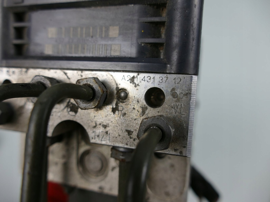 фото №9, Mercedes cls w219 lift 3.5 cgi насос abs блок керування