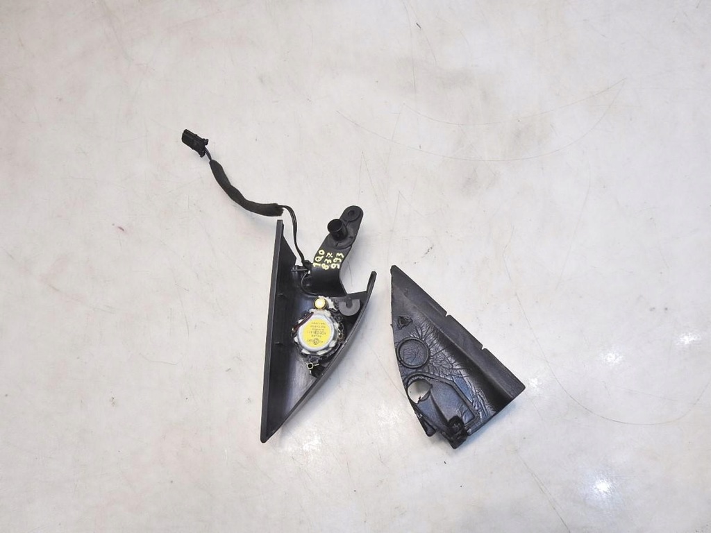 фото №7, Трикутник захист дзеркало ліва динамік vw eos 1q0837993