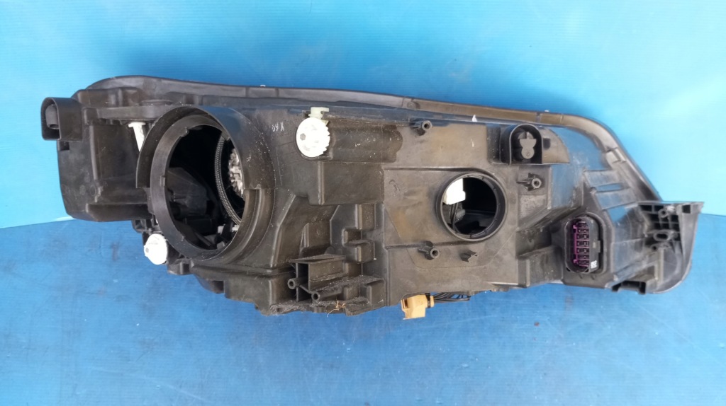 фото №9, Лампа левый перед eu 3v1941015a skoda superb iii 3 3v1 15- ксенон