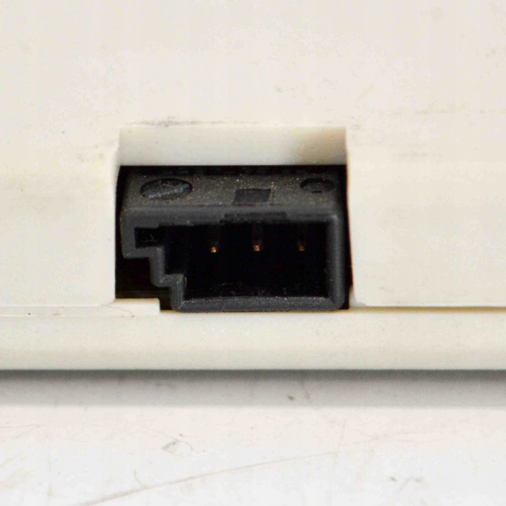 Усилитель антенный bmw 7 e65, e66, e67 6933665 3662876 3.0l 170kw 2006 Киев