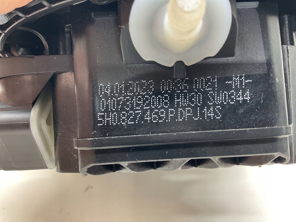 фото №10, Камера заднего вида vw golf viii 5h0827469p