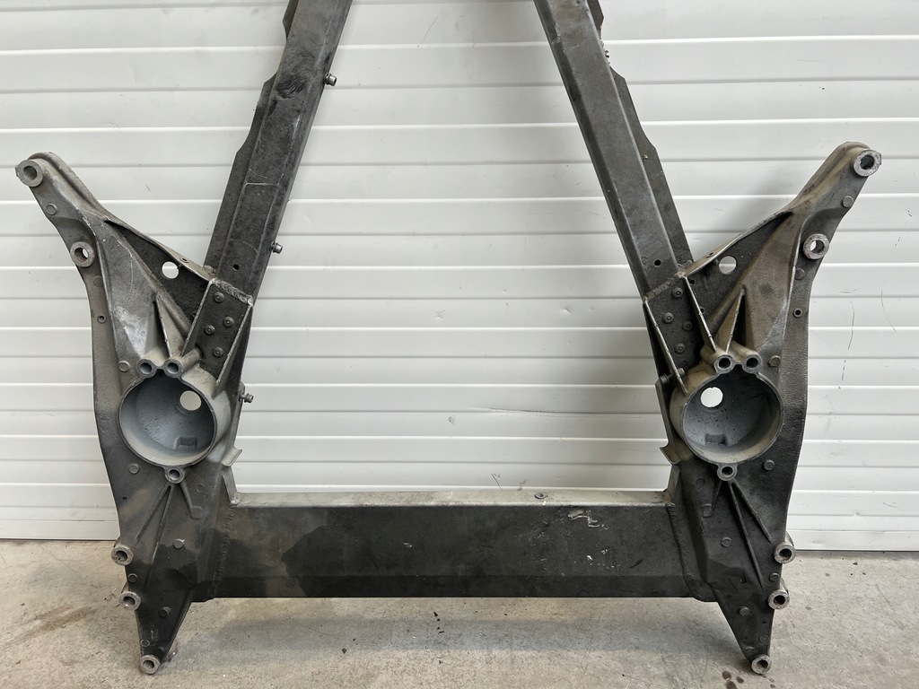 фото №7, Подрамник подрамник ferrari 812 superfast 270750 270751