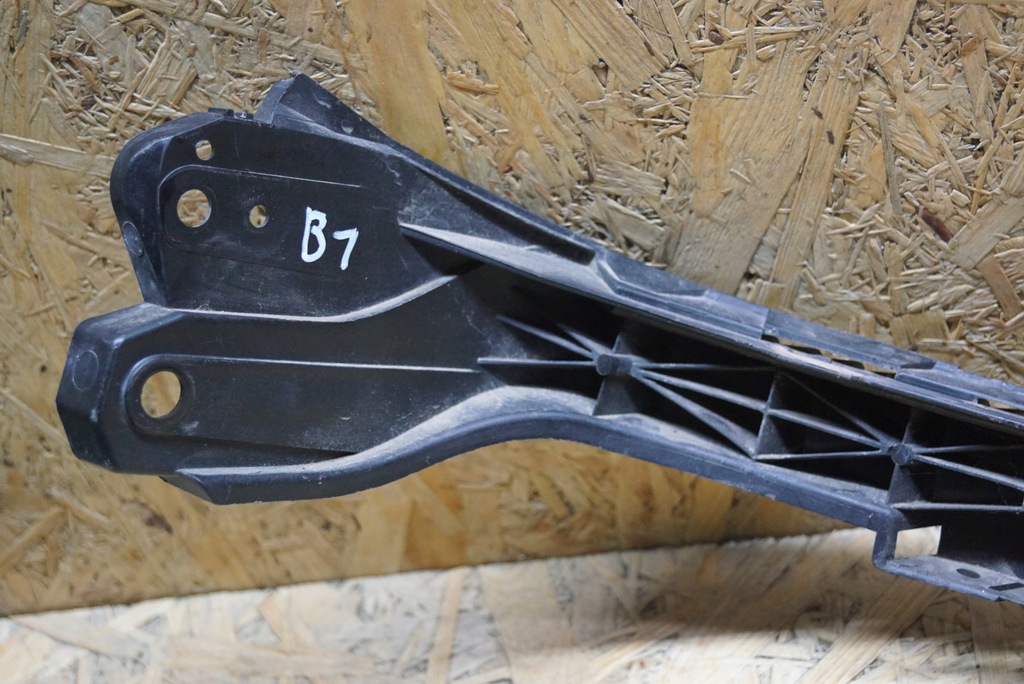 фото №7, Subaru wrx кронштейн кронштейн бампера левый перед