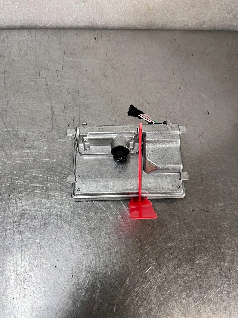 фото №1, Камера радар перед renault trafic iii lift iv 284628124r