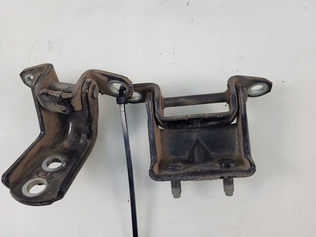 фото №3, Nissan pathfinder r51 lift петли дверь правый задняя gn0