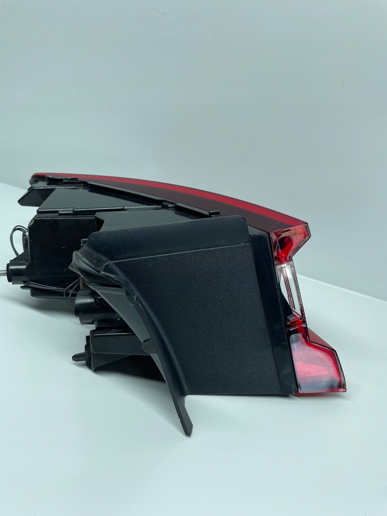 фото №7, Лампа права задня правий задня renault megane iv hb