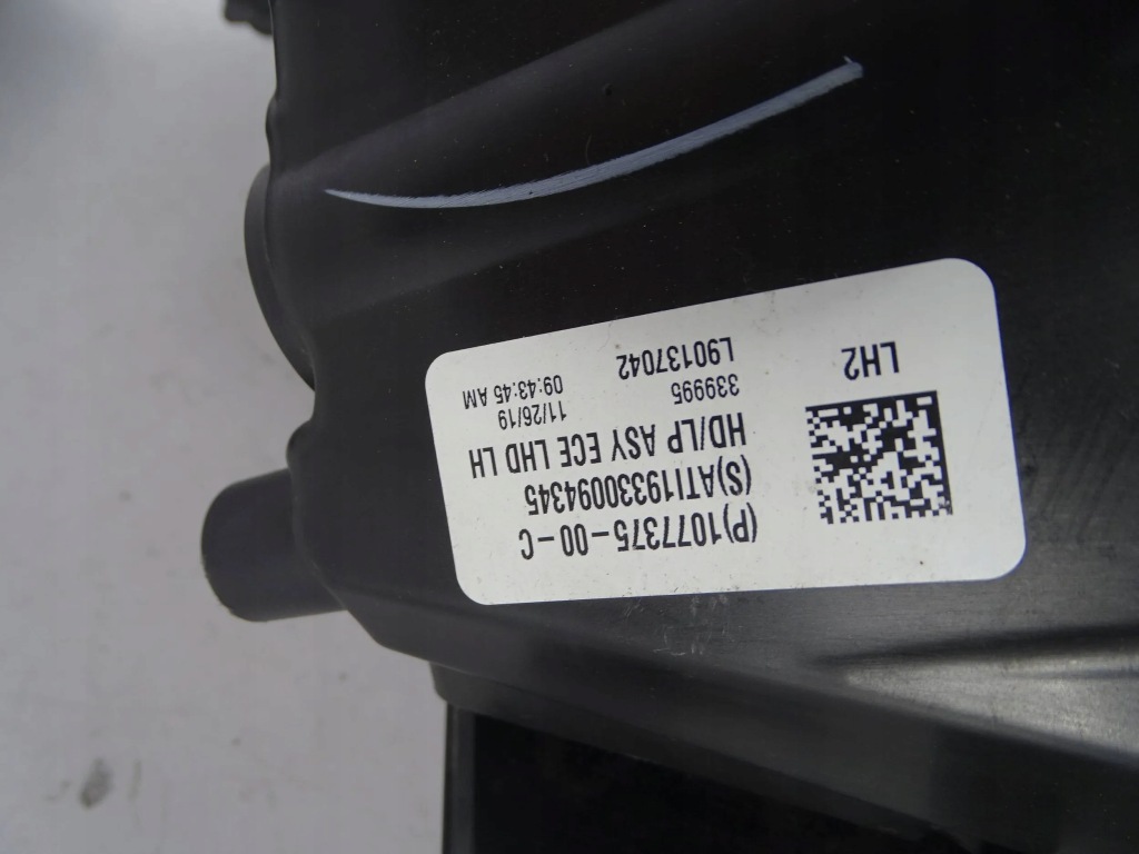 Купить Фара перед передняя левая tesla 3 full led