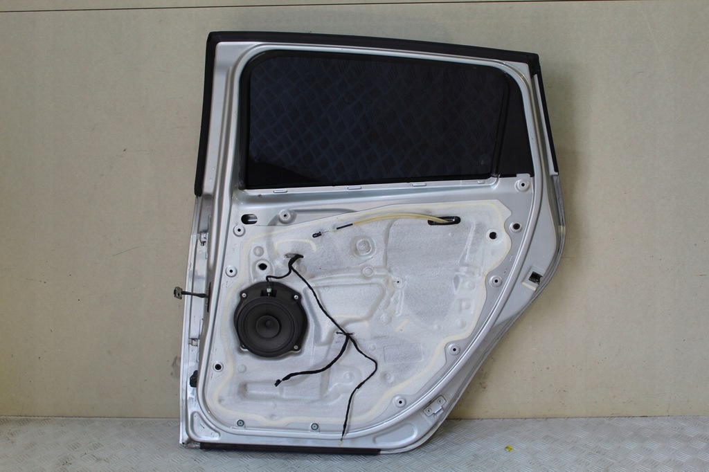 фото №3, Двері правий задня задні lancia delta 3 iii 2012