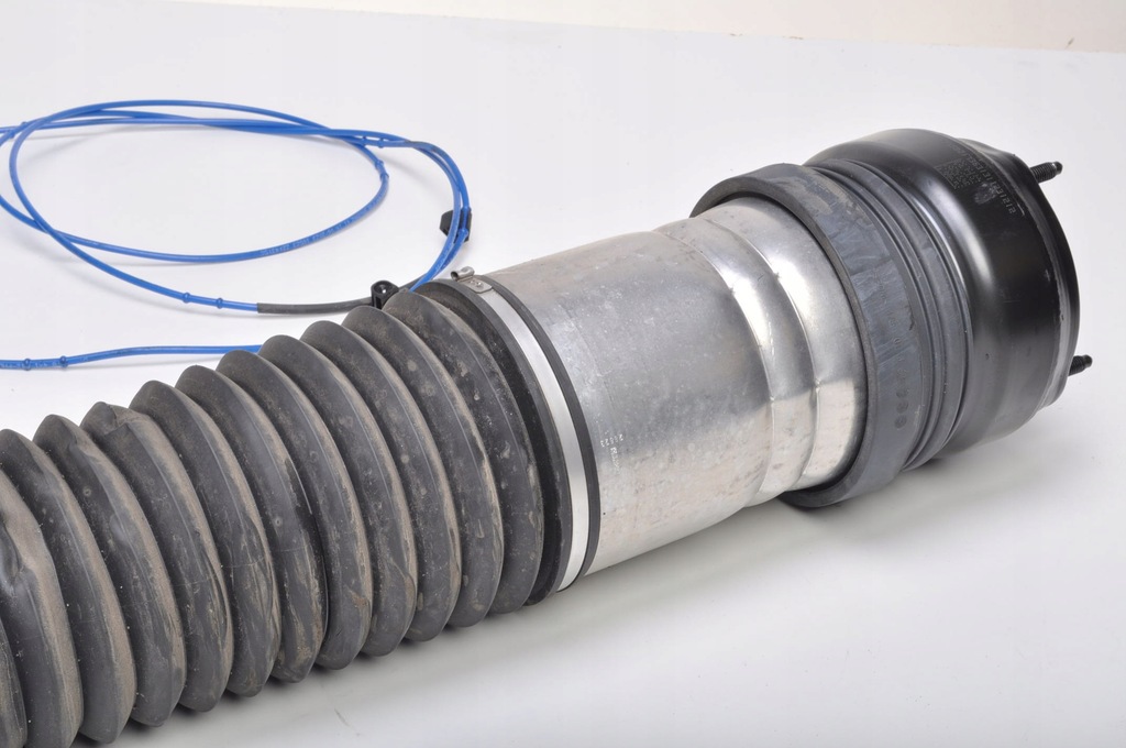 фото №10, Bmw 5 g60 амортизатор левый правый задняя задний 7235824 8149030 5a01d89