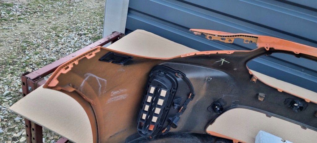 Kia stinger 2017- бампер перед оригінал g117 Оригінал