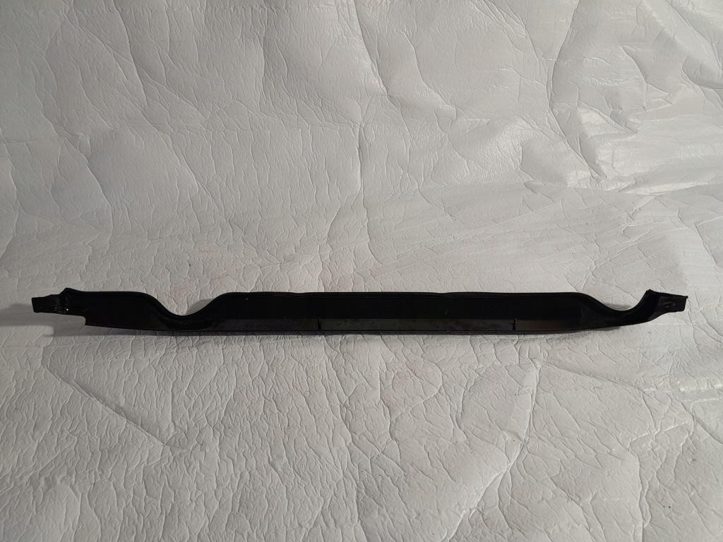 фото №1, Audi a3 s3 8v жёлоб жабо 8v0806239b