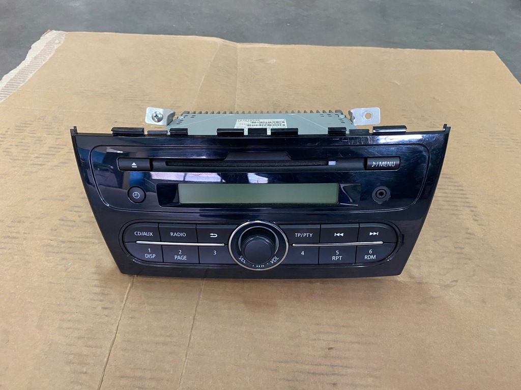 фото №1, Радио cd mitsubishi space star ii 8701a538