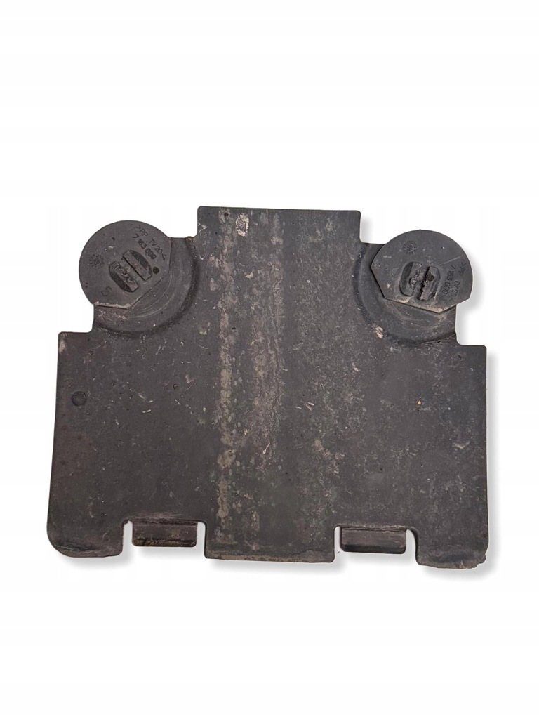 фото №1, Bmw e90 e91 заглушка подкрылок перед 7143850