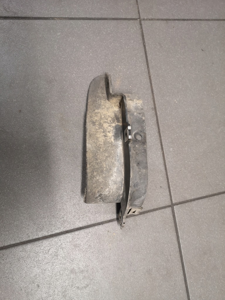 фото №4, Брызговик спойлер подкрылок правый a4 b7 8e0853834