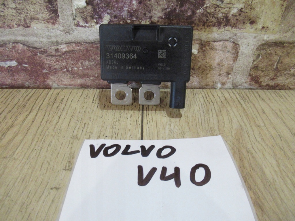 фото №1, Предохранитель пиротехнический 31453131 volvo v40 ii