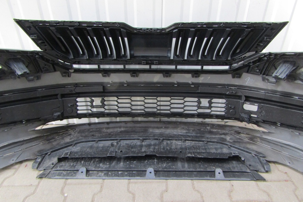 фото №12, Бампер перед передний skoda kodiaq sportline 565 17-21