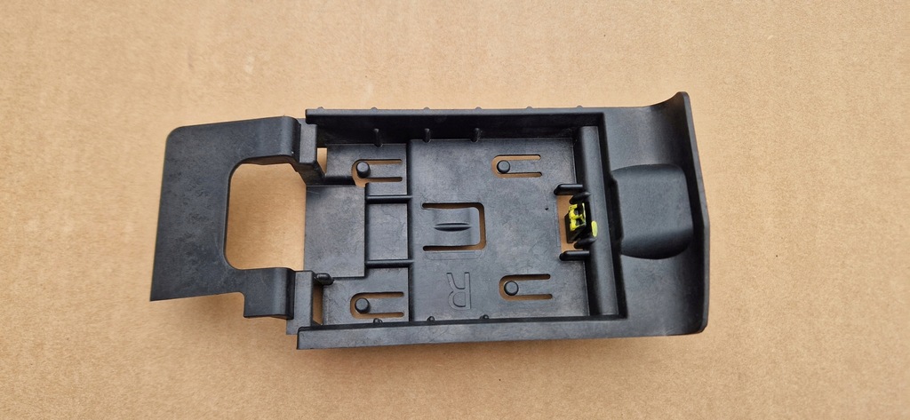 фото №1, Корзина кронштейн радара правый задняя 565907456d kodiaq