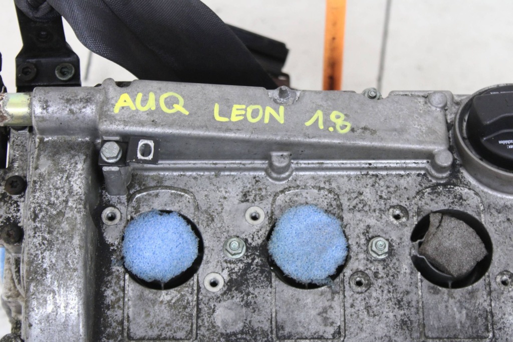 Двигатель стойку seat leon 1 1.8 b auq Цена