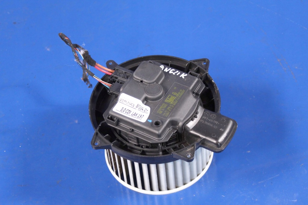 Купить Вентилятор воздуходувка mercedes w164 uk a1648350207