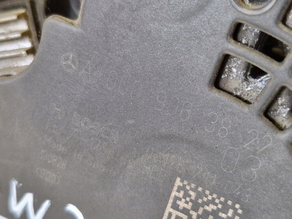 фото №4, Генератор mercedes b-klasa w246 1.5 cdi