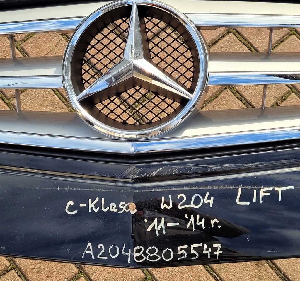 фото №9, Mercedes c-klasa w204 lift 11-14 бампер передній
