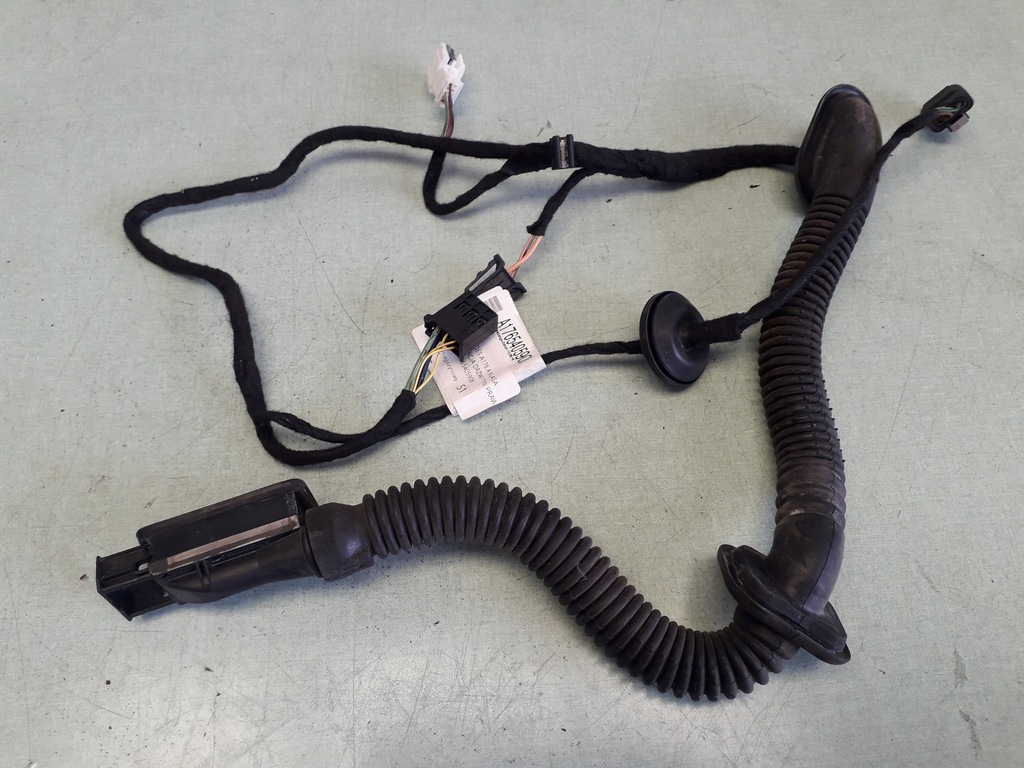 фото №1, Mercedes w176 электропроводка дверь правый задняя a1765405908