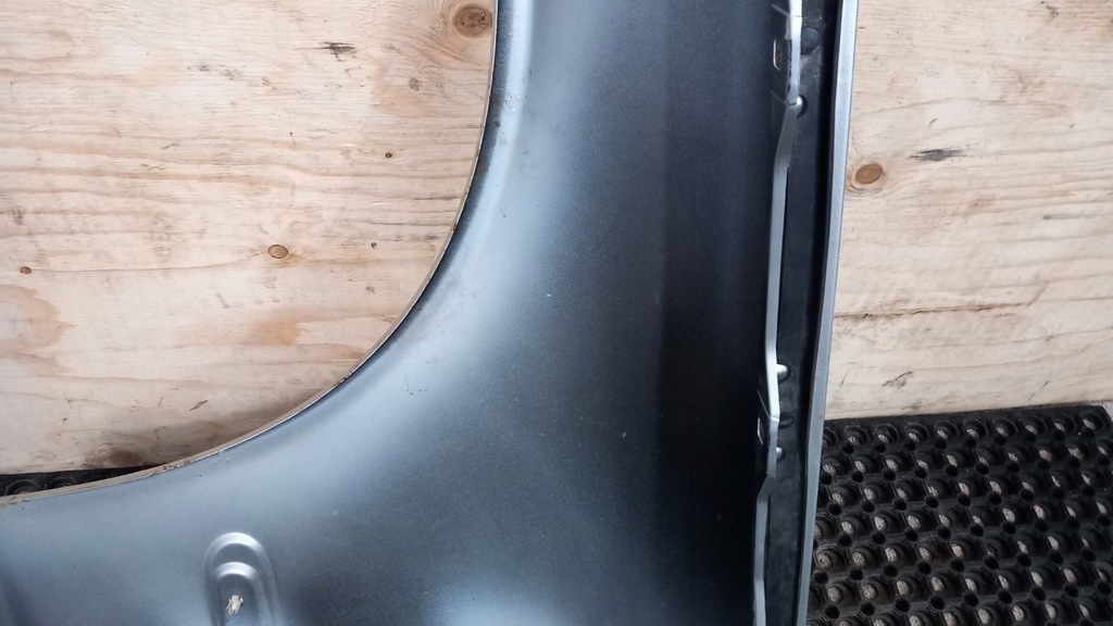 фото №8, Mercedes w203 lift sedan крила перед правий 744