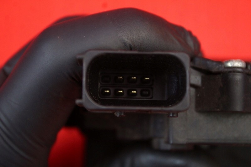 фото №7, Замок двері правий задня задній 55701966 fiat grande punto 5d hb 05-10