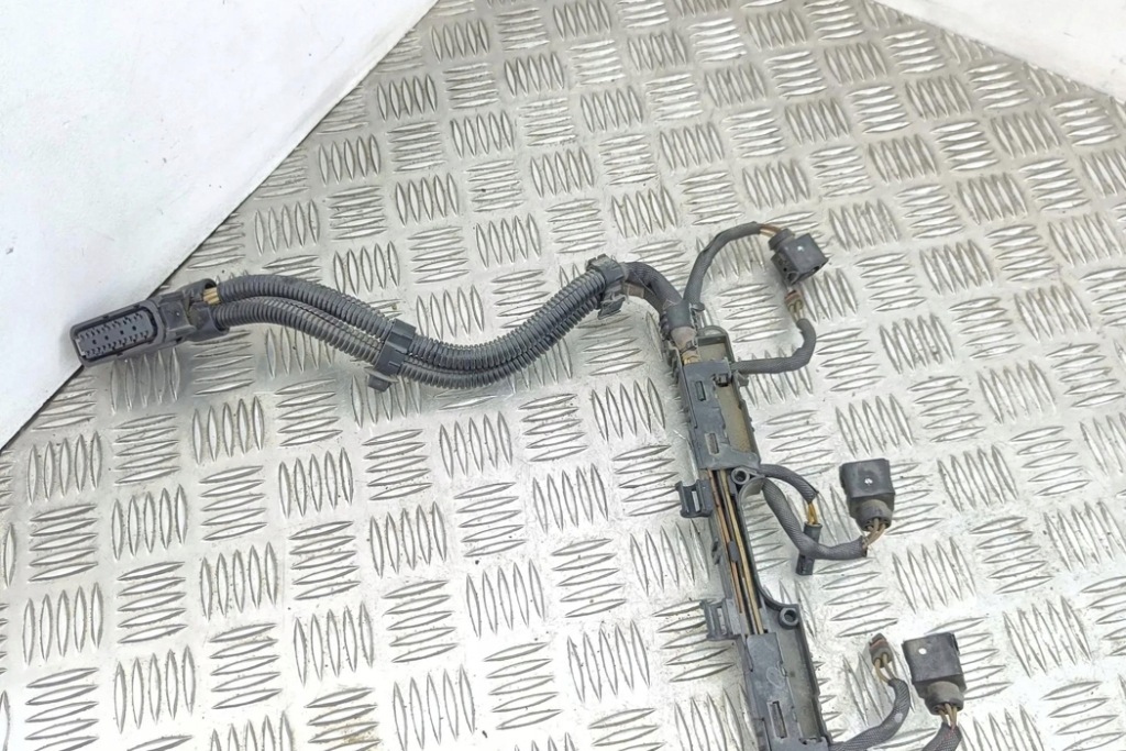 фото №6, Провода топливные bmw 7 f01, f02 7599696 4.4l бензиновый 330kw 2013