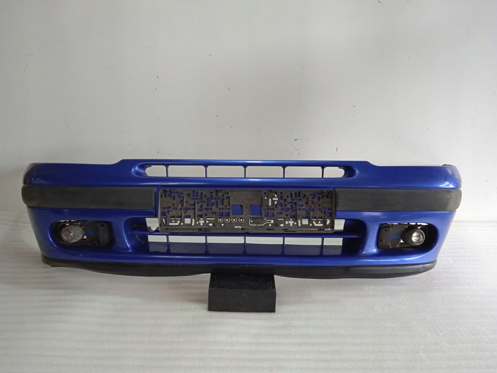 Купити Renault clio 1 рестайлінг  бампер перед 7700845476