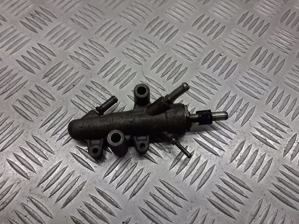 фото №1, Розподільник пального opel zafira b 1.9 cdti 55186200