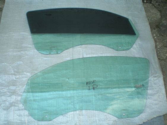 фото №1, 2005-2009 mustang стекло bok боковая дверь правая