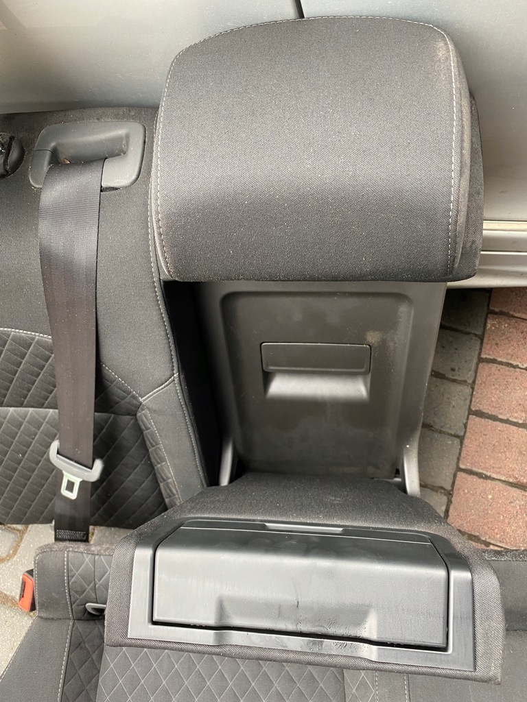 фото №12, Skoda superb iii сидіння пасажира правий заднє сидіння задня