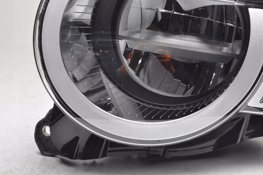 фото №11, Land rover defender l663 лампа левая передняя l8b2-13w030-af anglik