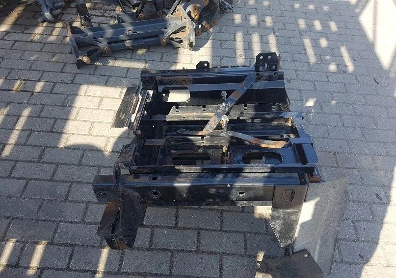 фото №1, Основа коробка акумуляторів daf 105 xf 3 поздовжній