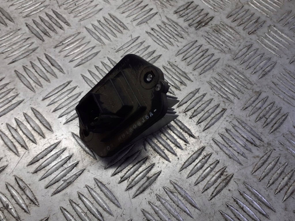 фото №1, Резистор резистор вентилятор mazda 6 hb180gj6a