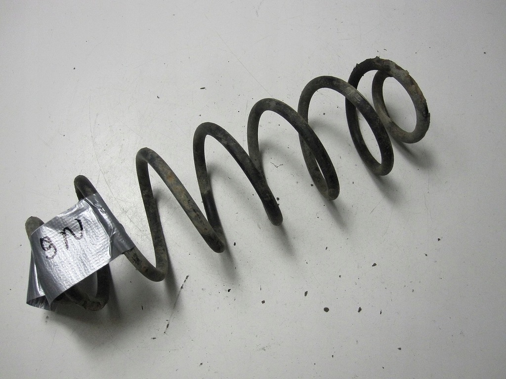 фото №8, Пружина задняя задняя vw polo 9n 04r