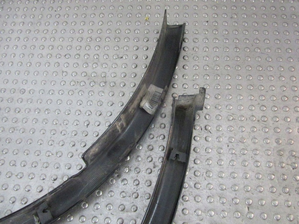 фото №9, Dodge durango iii 2020 молдинг накладка защита крыла правая задняя