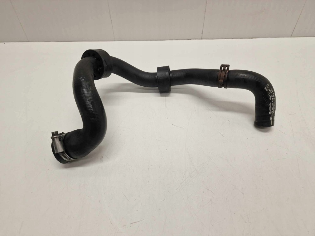 Купити Труба шланг патрубок води mercedes dbl62454.12.kek