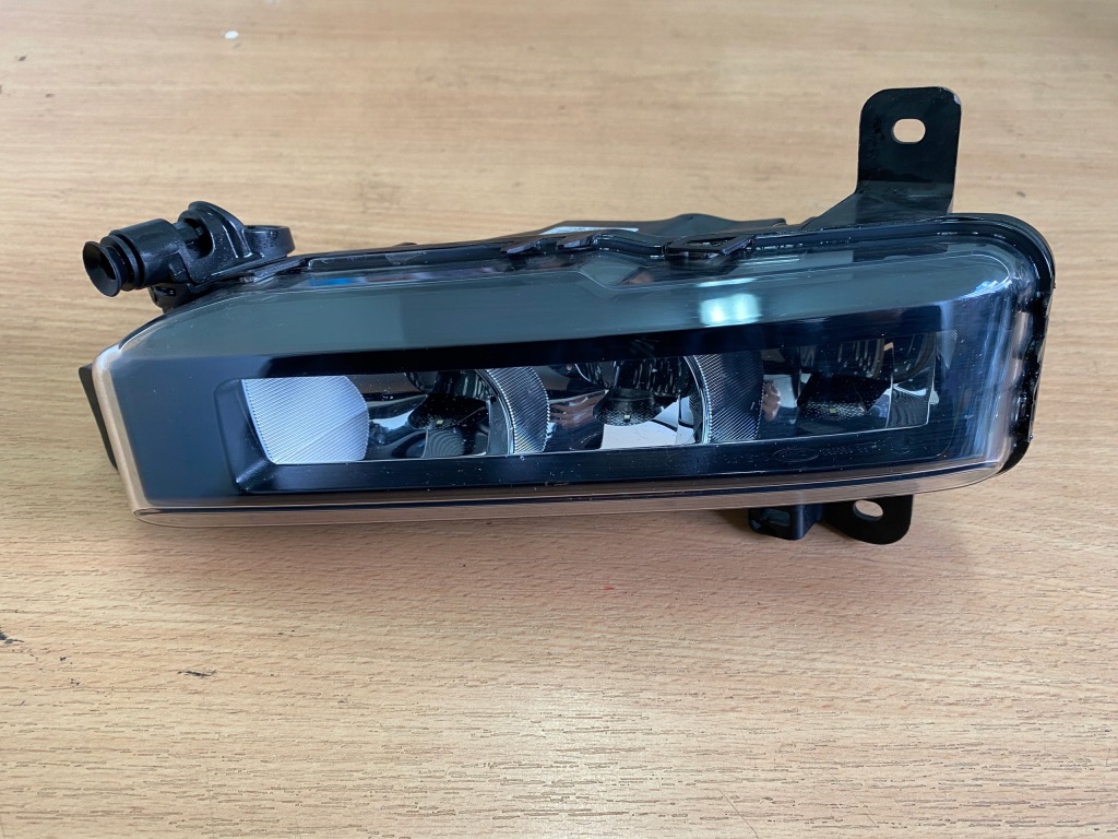 фото №1, Bmw f45 f46 g20 g21 противотуманная фара led правый перед 8089526-07 оригинал